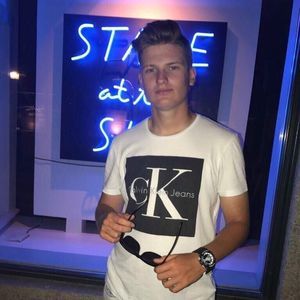 Meet your Posher, Daniel